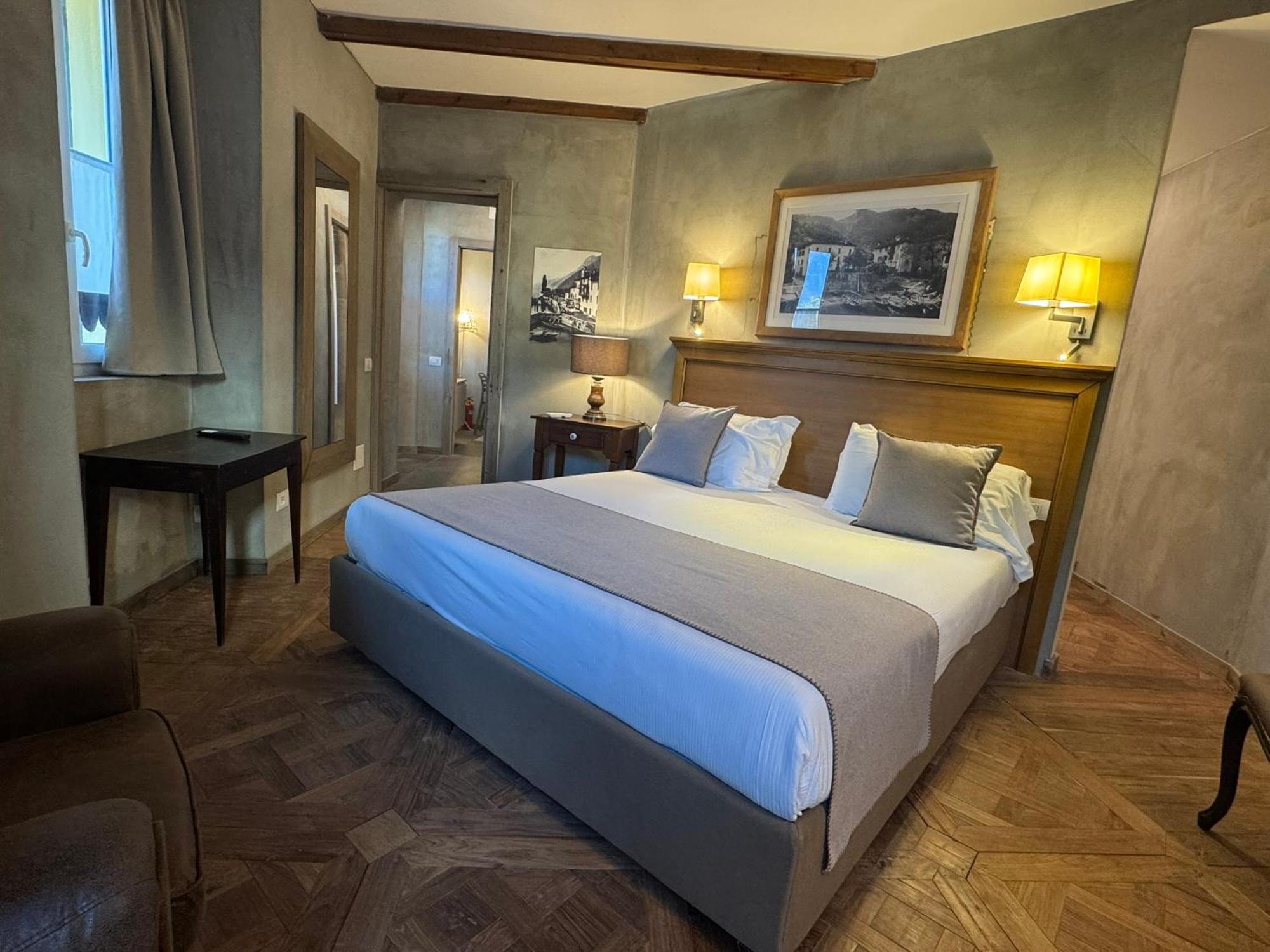 Al Molo 5 - Margaritaville Oliveto Lario Exterior photo